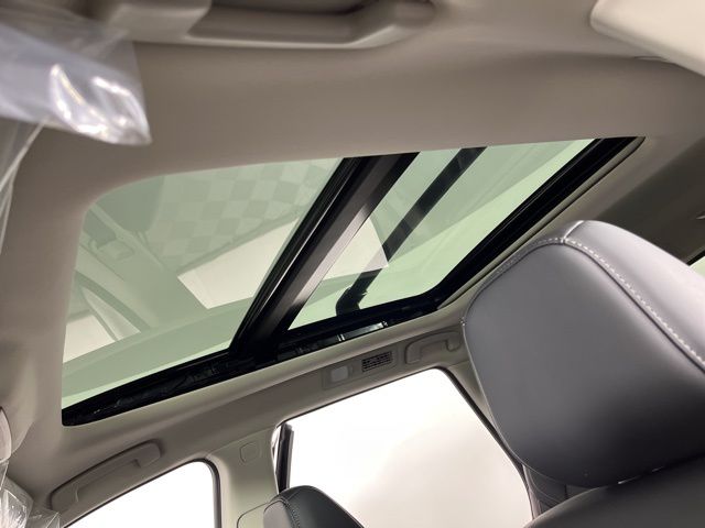 2025 Gun Metallic/Super Black Nissan Pathfinder Platinum FWD SUV