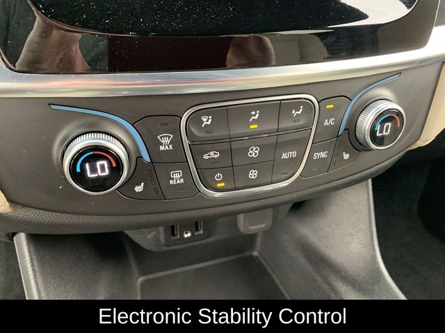 Used 2022 Chevrolet Traverse SUV