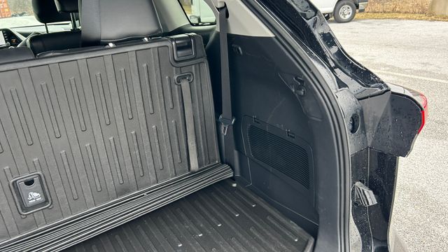 Used 2021 Toyota Highlander Hybrid SUV