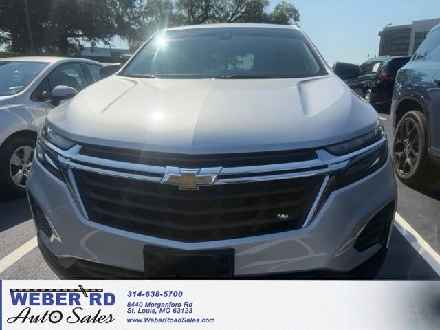 Silver Ice Metallic 2022 Chevrolet Equinox SUV / Crossover Front-Wheel Drive 6-Speed Automatic Overdrive