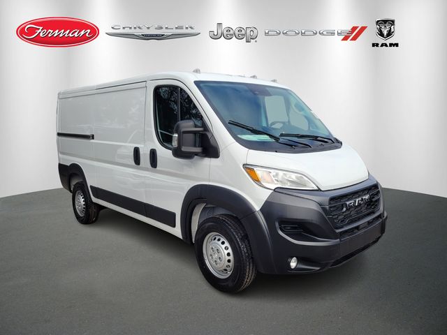 2026 RAM ProMaster 1500 Tradesman 136 Low Roof Cargo Van FWD