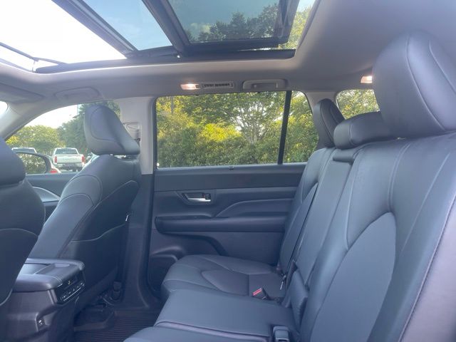 Used 2024 Toyota Grand Highlander SUV