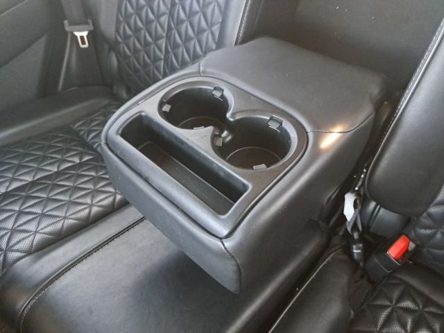 Used 2019 Gray Nissan Platinum image 25