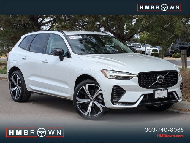 Crystal White 2023 Volvo XC60 SUV / Crossover All-Wheel Drive Automatic