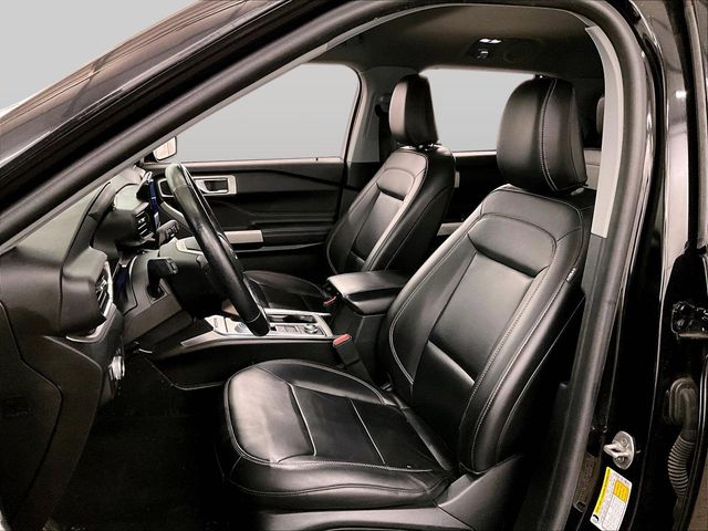 2022 Ford Explorer XLT Black at South Hills CDJR