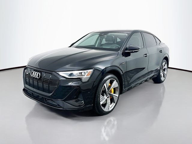 2022 Audi e-tron S Prestige Hero Image