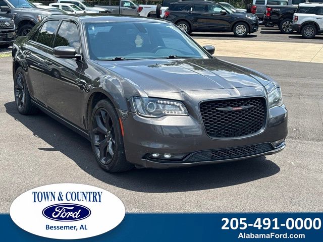 Gray (Granite Crystal Metallic Clearcoat) 2021 Chrysler 300 S V6 RWD Sedan Rear-Wheel Drive 8-Speed Automatic