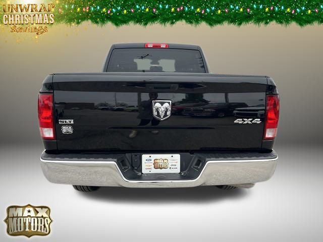 2024 Ram 1500 Classic SLT 9