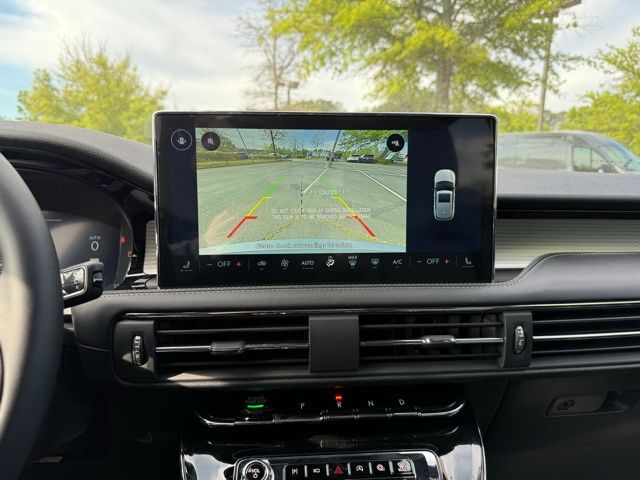 2025 Lincoln Corsair Premiere photo