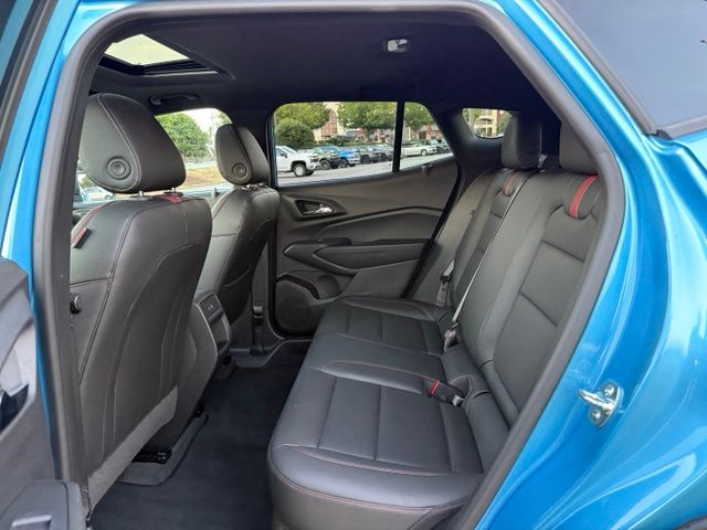 Used 2025 Chevrolet Trax SUV
