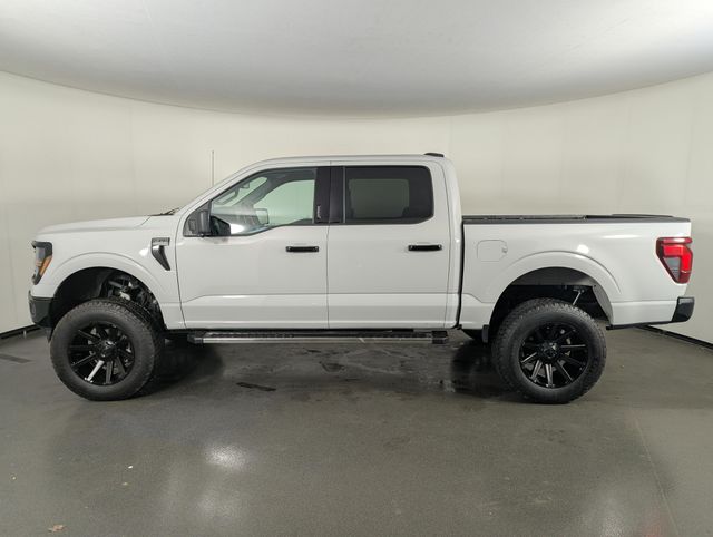 View vehicle photo 5