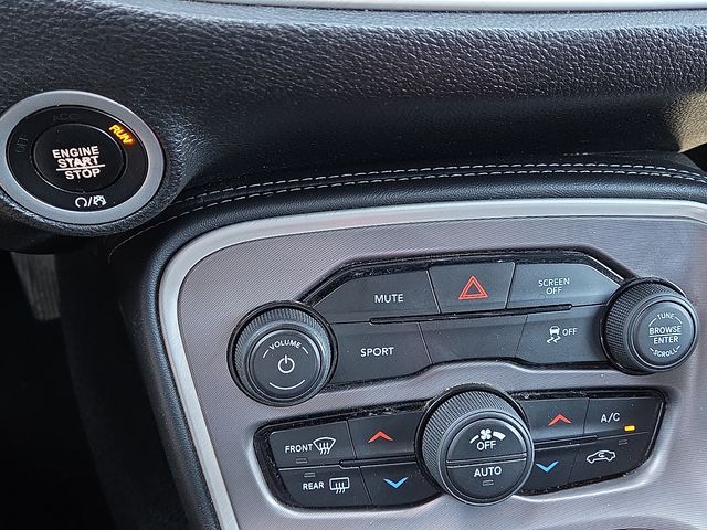 Used Car 2021 Dodge Challenger  Sxt For Sale Under $20,000 In Plainview, Texas