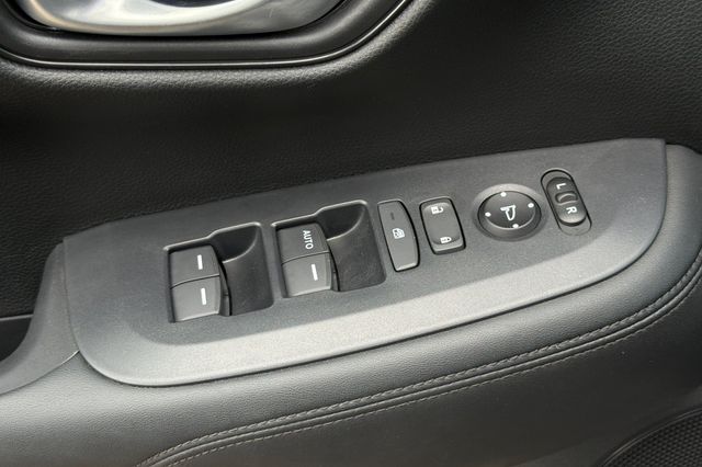 Used 2024 Honda HR-V SUV