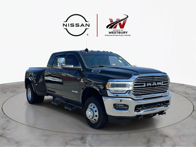 Diamond Black 2022 RAM 3500 Laramie Mega Cab DRW 4WD Pickup Truck Four-Wheel Drive 6-Speed Automatic