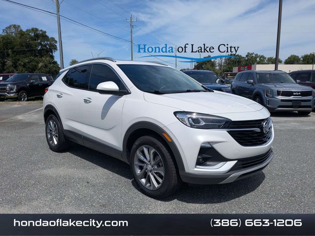 White Frost Tricoat 2022 Buick Encore GX Essence AWD SUV / Crossover All-Wheel Drive 9-Speed Automatic