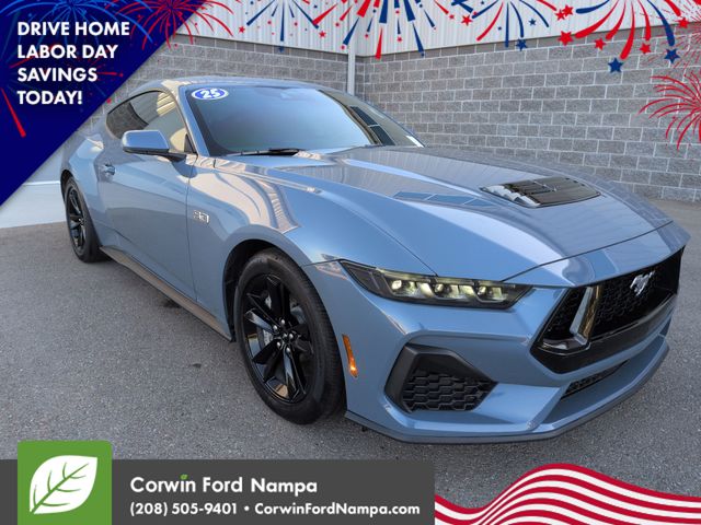 2025 Ford Mustang GT Fastback RWD