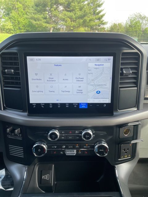 2025 Ford F-150 Lightning Pro