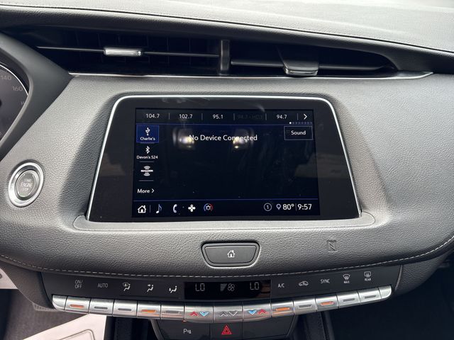 Used 2020 Silver Cadillac Premium Luxury image 16