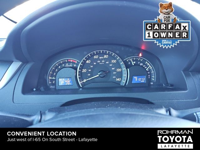 2014 Toyota Camry LE 19