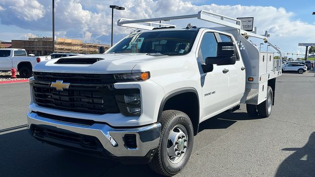 2024 Chevrolet Silverado 3500HD Work Truck 4