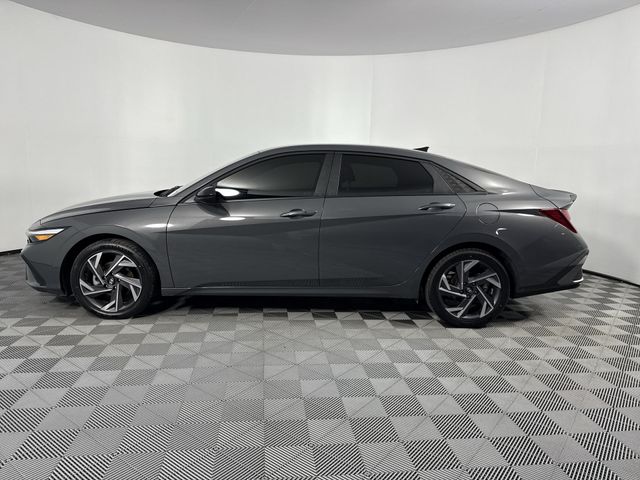 New 2025 Hyundai Elantra For Sale in Indianapolis, IN