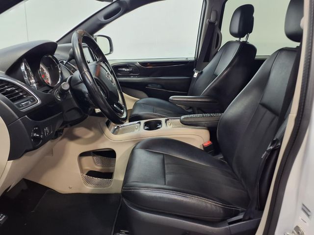 2019 Dodge Grand Caravan SXT - 8