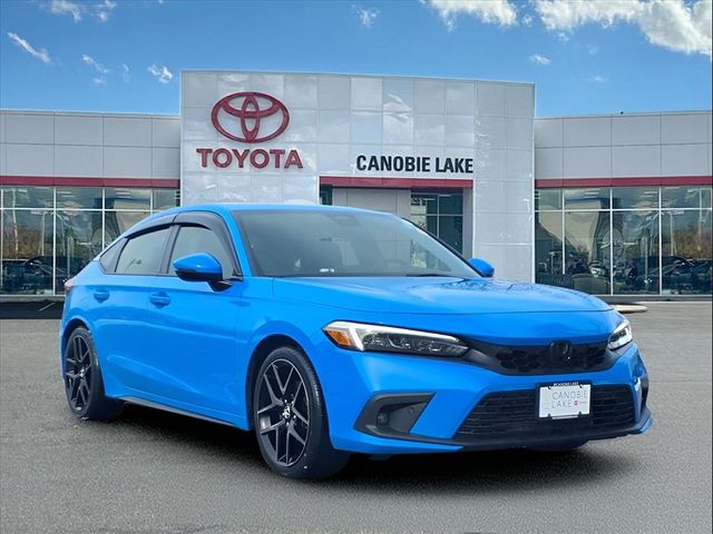 2024 Honda Civic Hatchback Sport Touring's photo