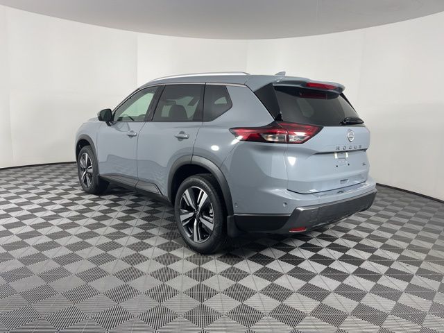 2025 Nissan Rogue SL 8