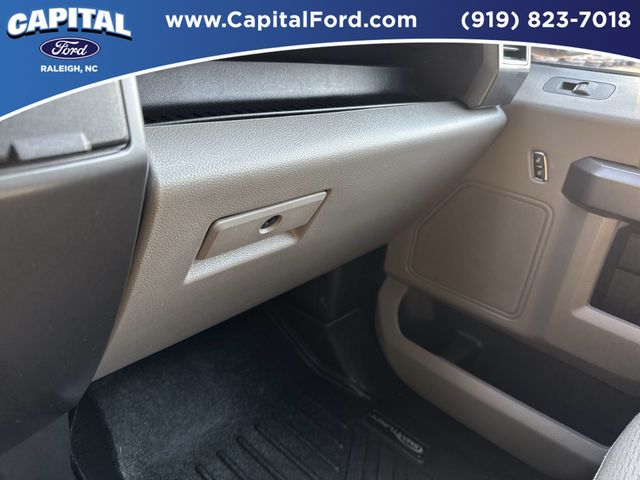 Used 2020 Silver Ford XLT image 27
