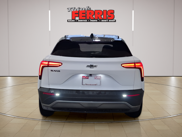 View vehicle photo 4