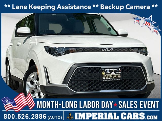 Clear White/Black Roof 2025 Kia Soul SUV / Crossover Front-Wheel Drive Continuously Variable Transmission