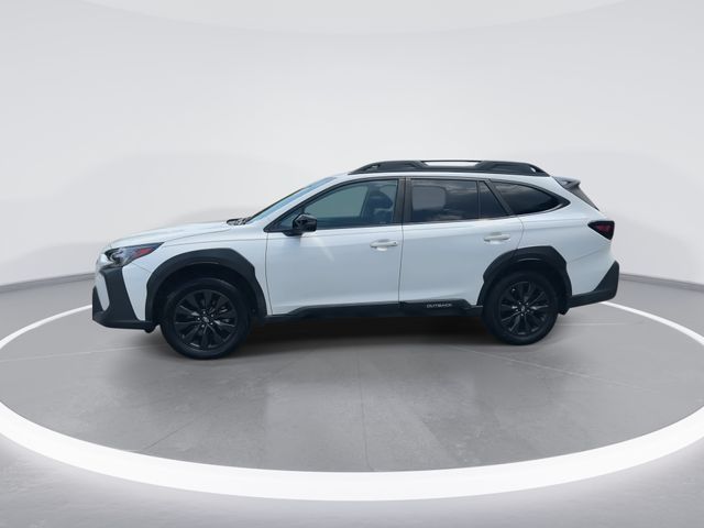 Used 2023 White Subaru Onyx Edition XT image 5