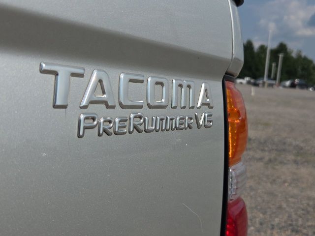Used 2004 Toyota Tacoma Truck