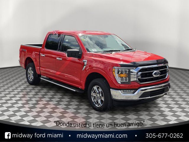 Race Red 2022 Ford F-150 XLT SuperCrew 4WD Pickup Truck Four-Wheel Drive Automatic