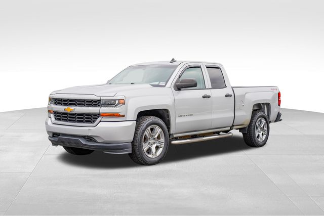 2017 Chevrolet Silverado 1500 Custom 3