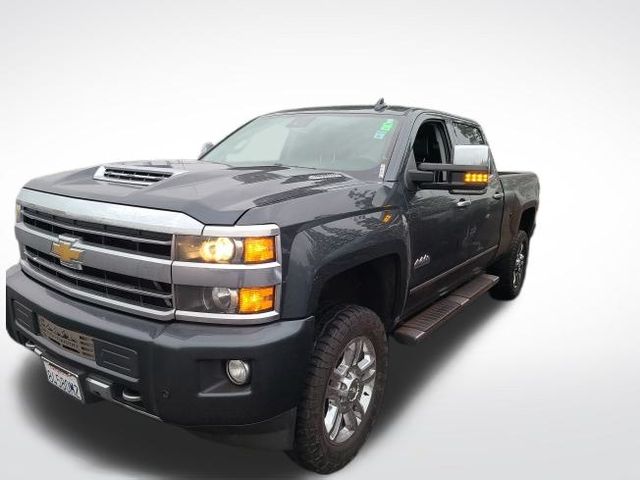 2018 Chevrolet Silverado 2500HD High Country 10