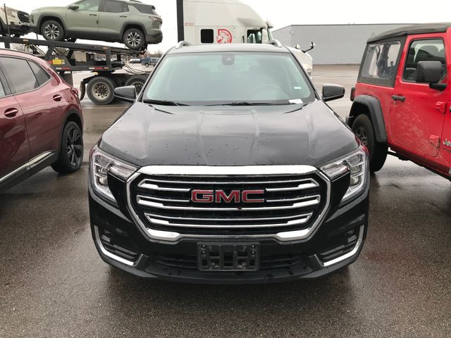 2024 GMC Terrain SLT 10