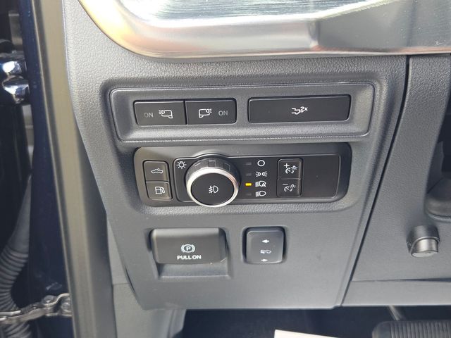 Used 2023 Blue Ford Lariat image 25