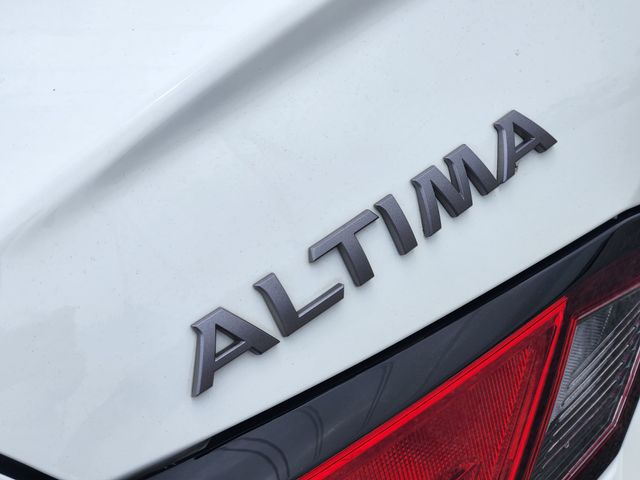 2025 Nissan Altima 2.5 S White at Durrett Motor Company