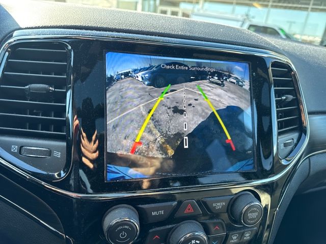 used 2020 Jeep Grand Cherokee car, priced at $25,322