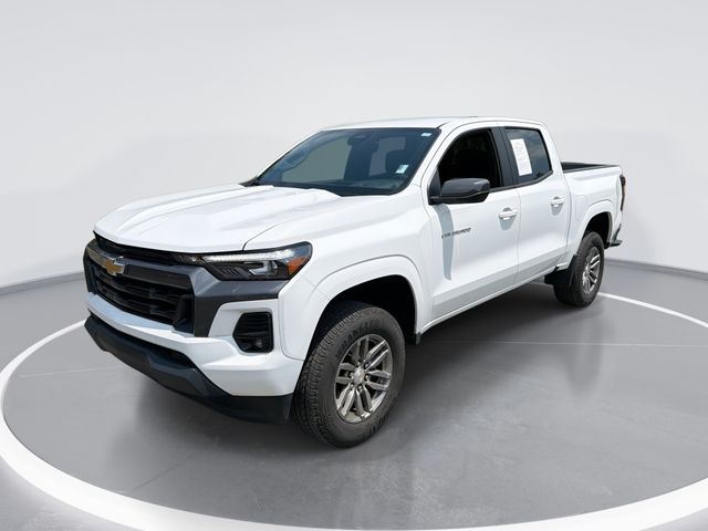 Summit White 2024 Chevrolet Colorado Pickup Truck 4X2 8-Speed Automatic