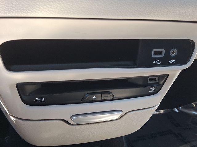 Used 2019 Chrysler Pacifica Van
