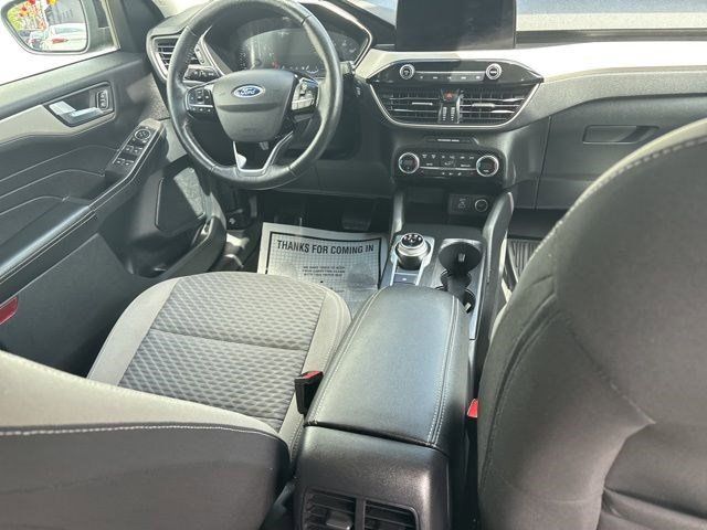 2021 Ford Escape SE photo