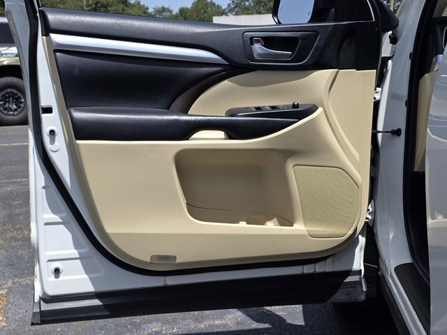 Used 2019 Toyota Highlander SUV