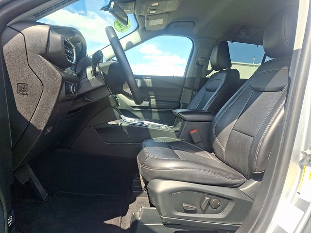2023 Ford Explorer Limited - Photo 14