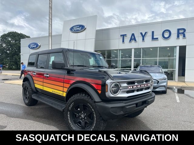 Shadow Black 2025 Ford Bronco Big Bend 4-Door 4WD SUV / Crossover Four-Wheel Drive Automatic
