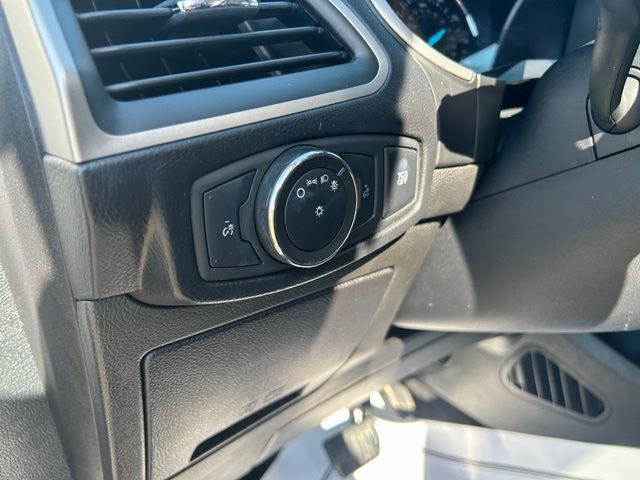 Used 2021 Ford Edge SUV