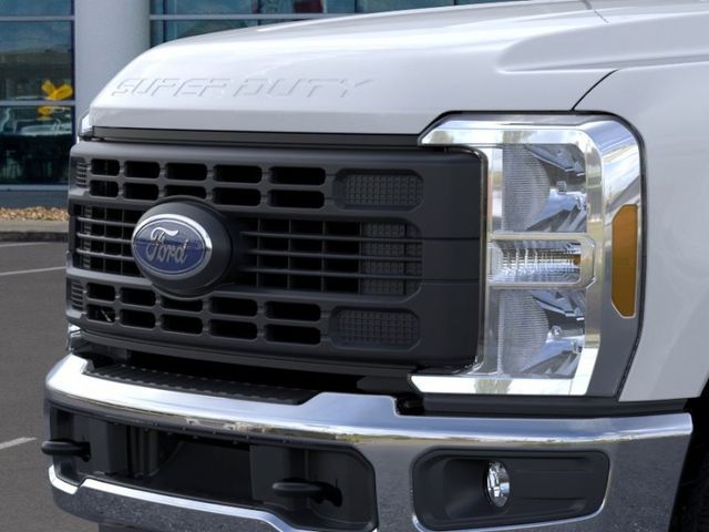 New 2026 White Ford XL image 17