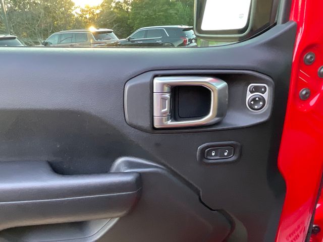 Used 2018 Jeep Wrangler SUV