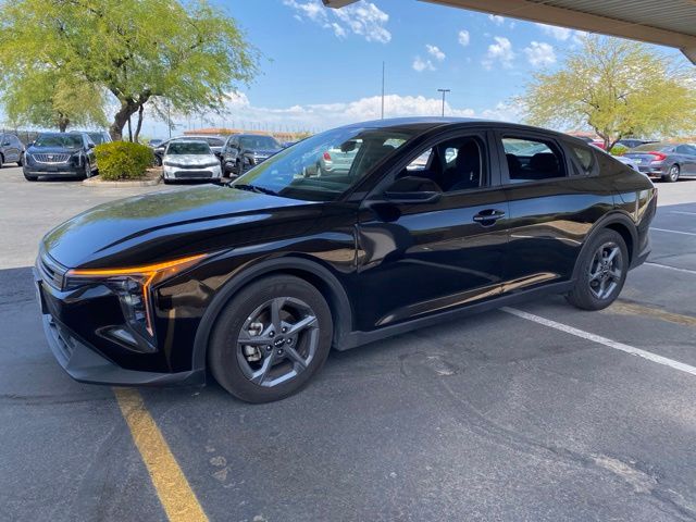 229272025 Kia K4 LXS